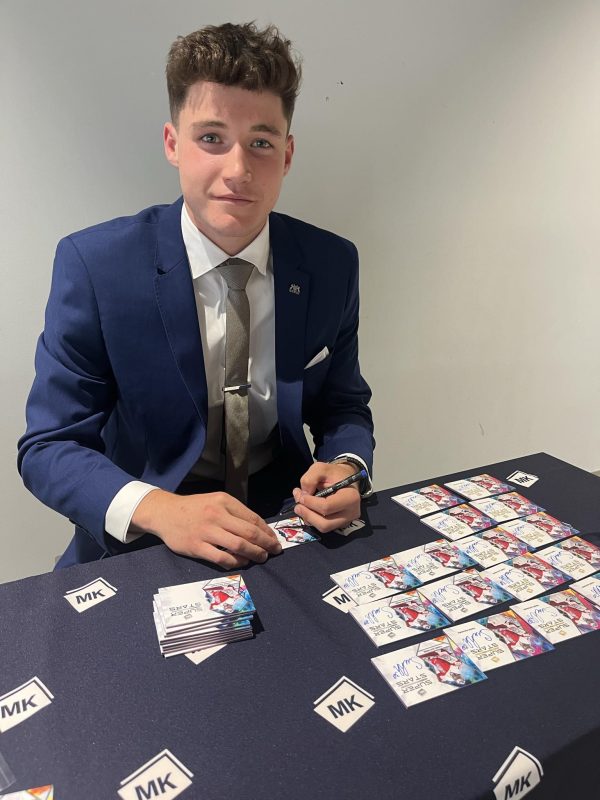 tomas-suchanek-mk-cards-2023-signature-autograph_239